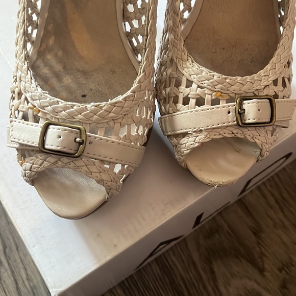 Peep toe stilettos - Picture 4 of 5